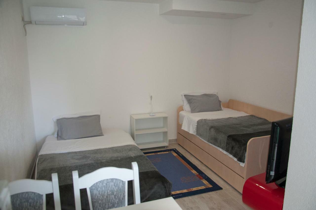 Vuksanovic Apartment แฮร์เซ็ก-โนวี ภายนอก รูปภาพ